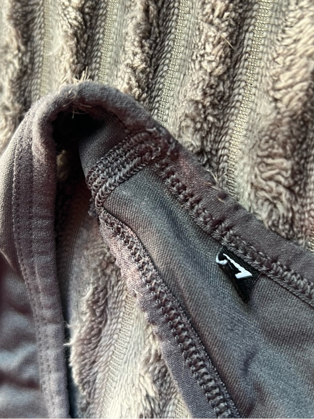 Gymshark Women’s Sports Bra Size XS / Small Unpadded Activewear Gray Pink - Picture 5 of 7